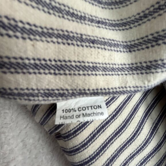 The Stronghold Mens Striped Button-Up Shirt Large Long Sleeve Blue white Pockets - Picture 5 of 7